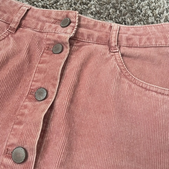 Corduroy mini skirt - Picture 2 of 4